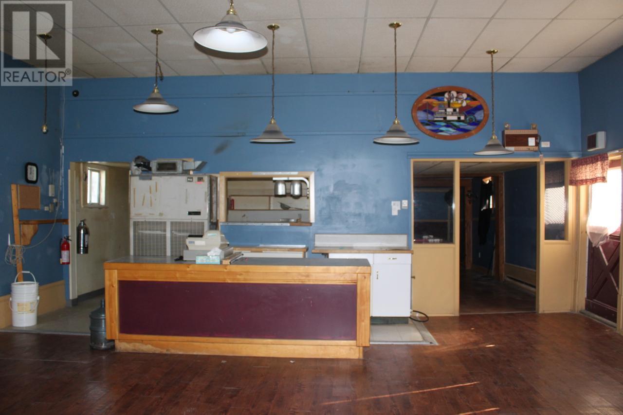 93 5th Nw Avenue Property Photo 2