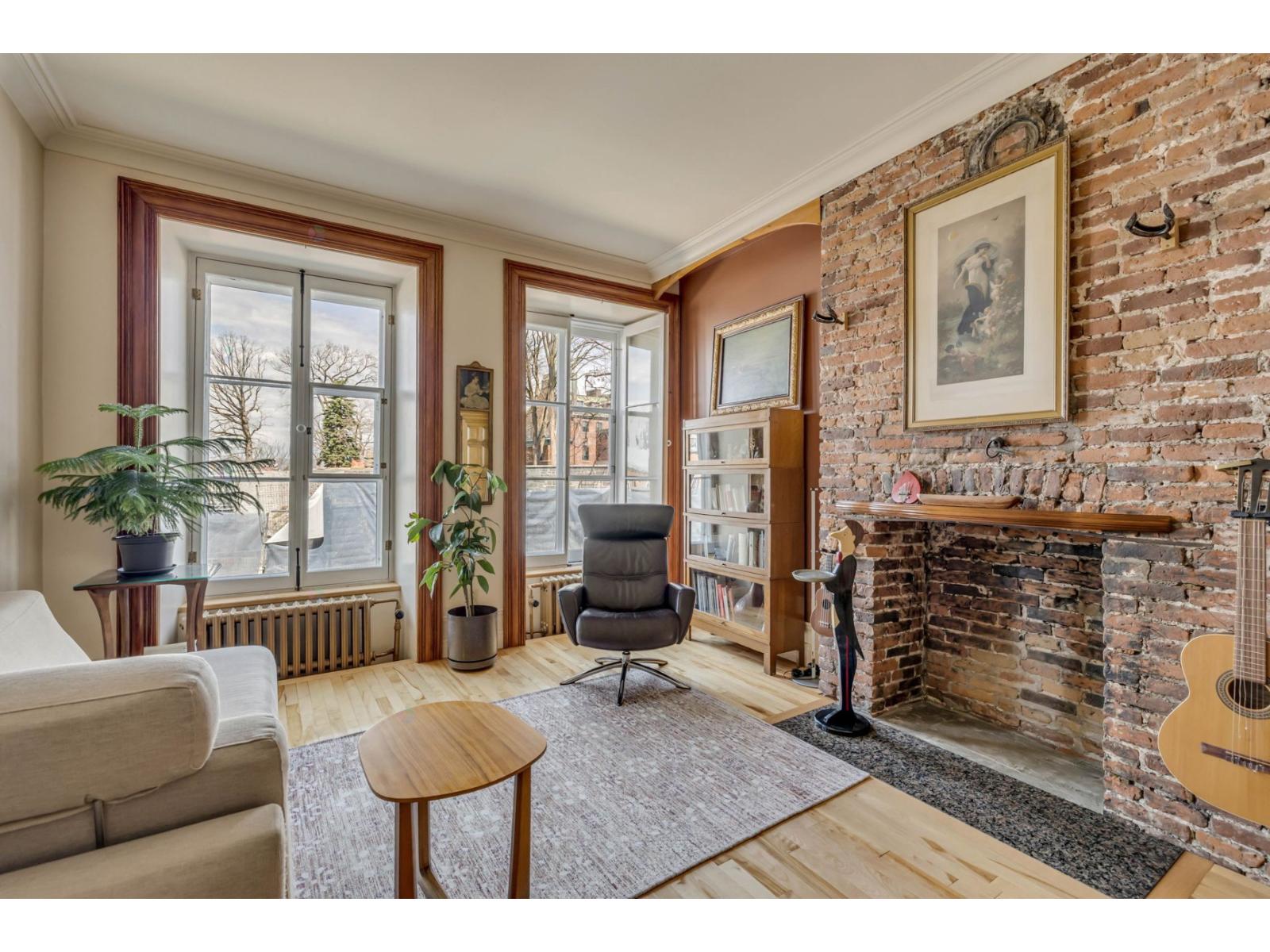 37z Av. Ste-geneviève Property Photo 7
