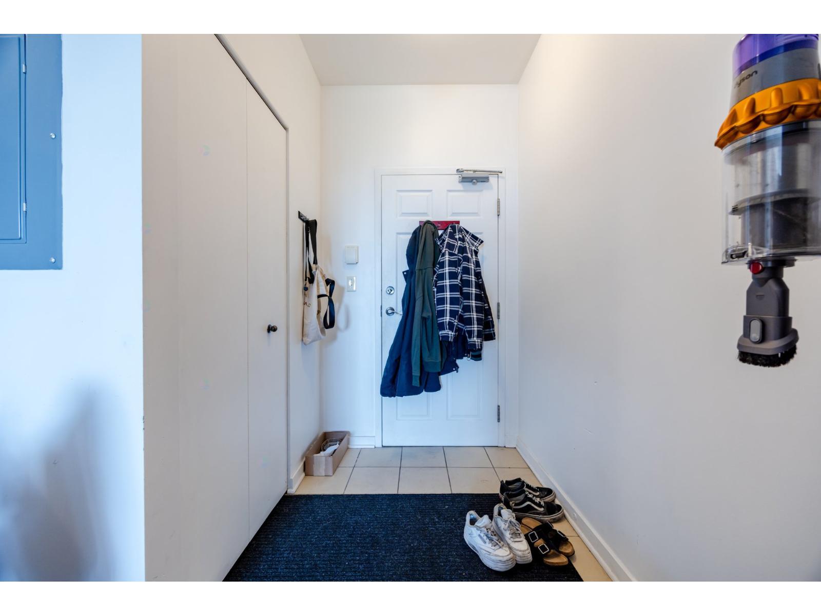 3600 Av. Van Horne, #412 Photo de la propriété 1