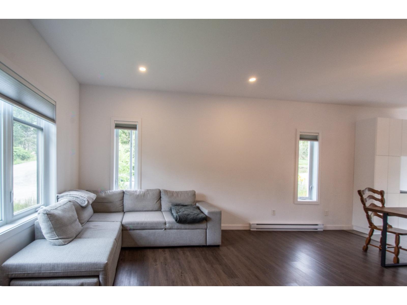 633 Rue Des Mésanges Property Photo 7