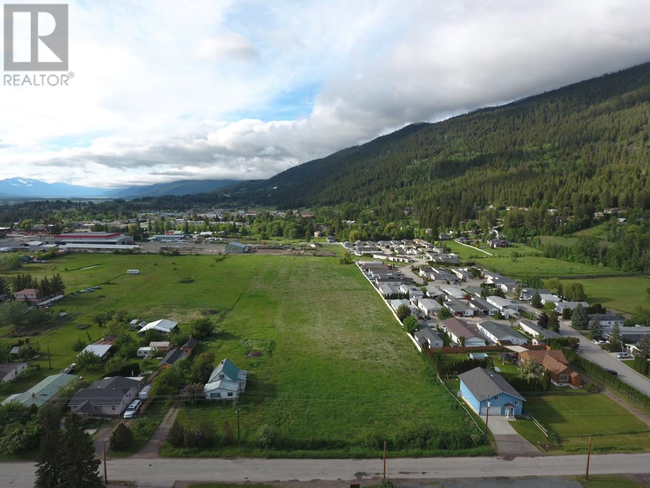 620 Devon Street Property Photo 3