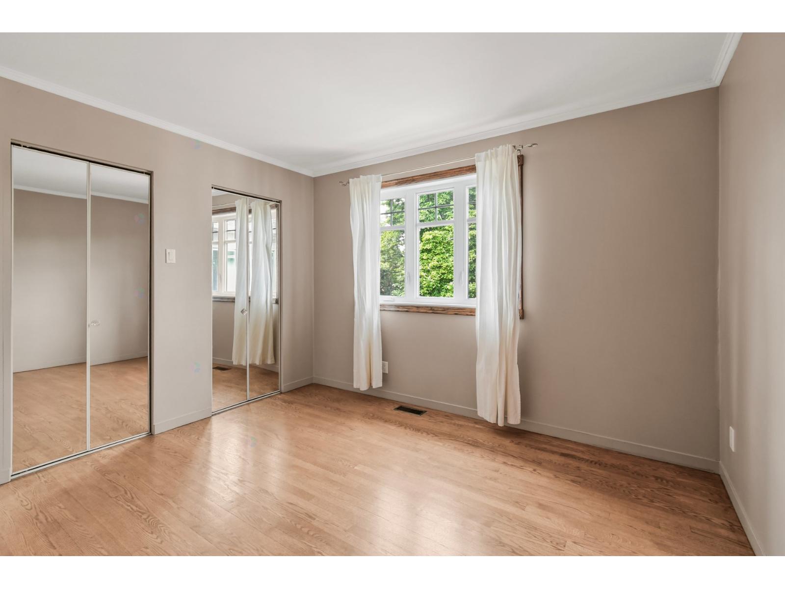 441 Rue De L'église S. Property Photo 17