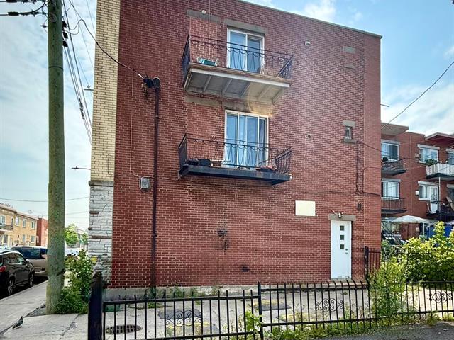 1895-1905 Rue Everett Property Photo 3