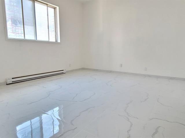 1895-1905 Rue Everett Property Photo 8