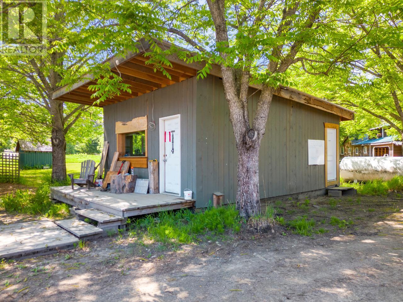 209 Lardeau River Road Property Photo 55