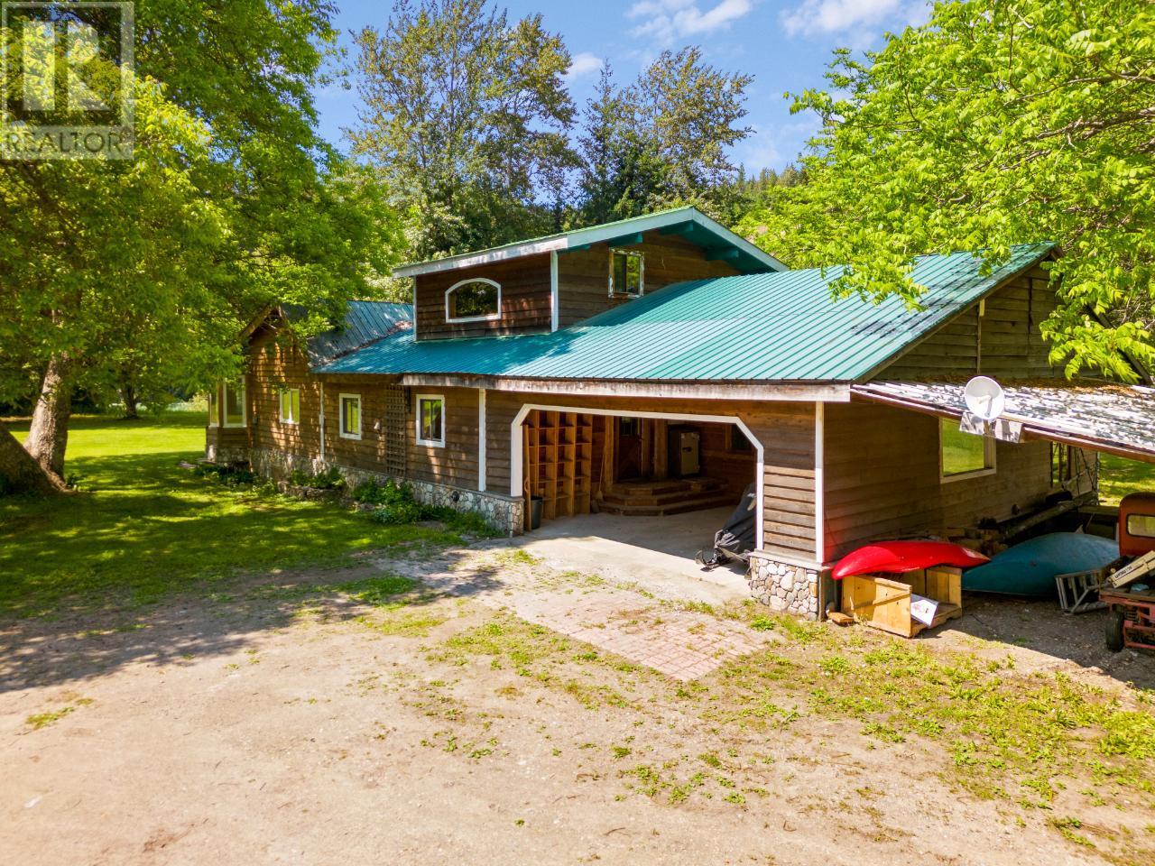 209 Lardeau River Road Property Photo 59