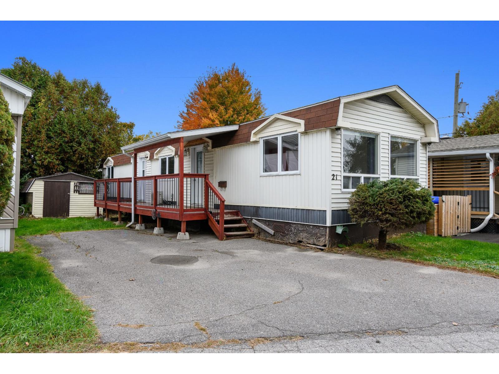 21 4e Avenue O. Property Photo 2