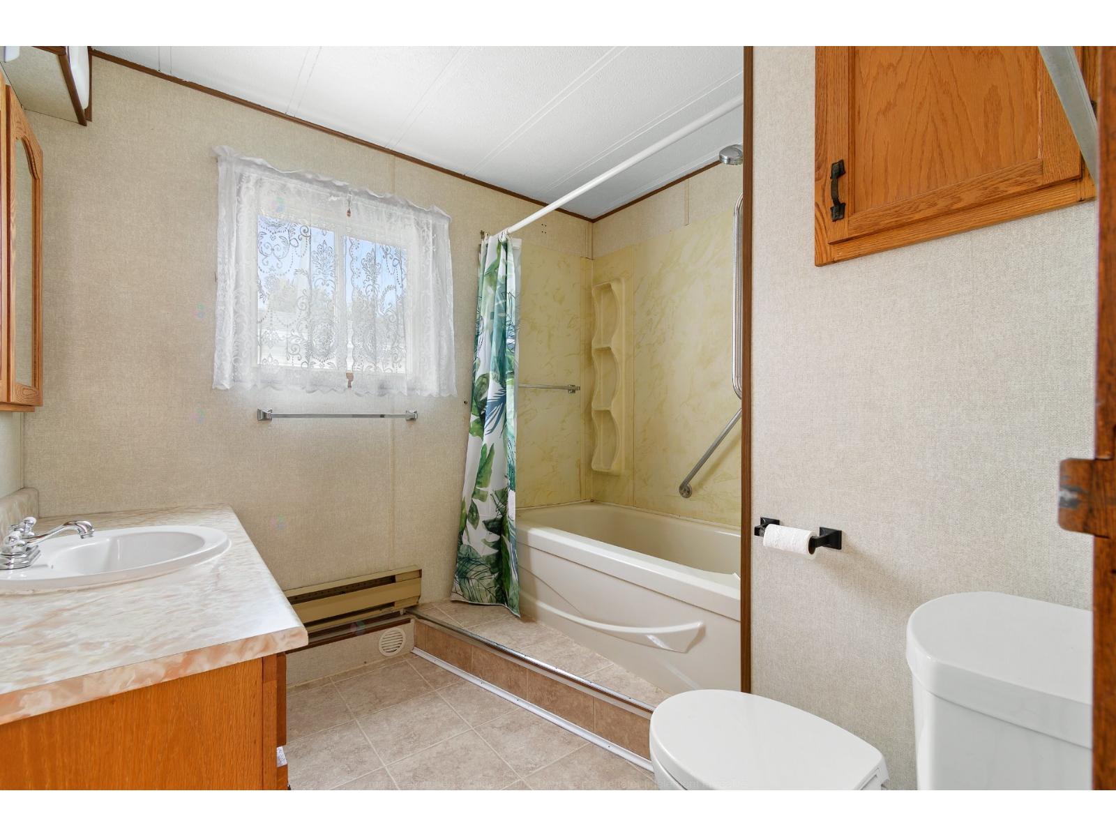 21 4e Avenue O. Property Photo 13