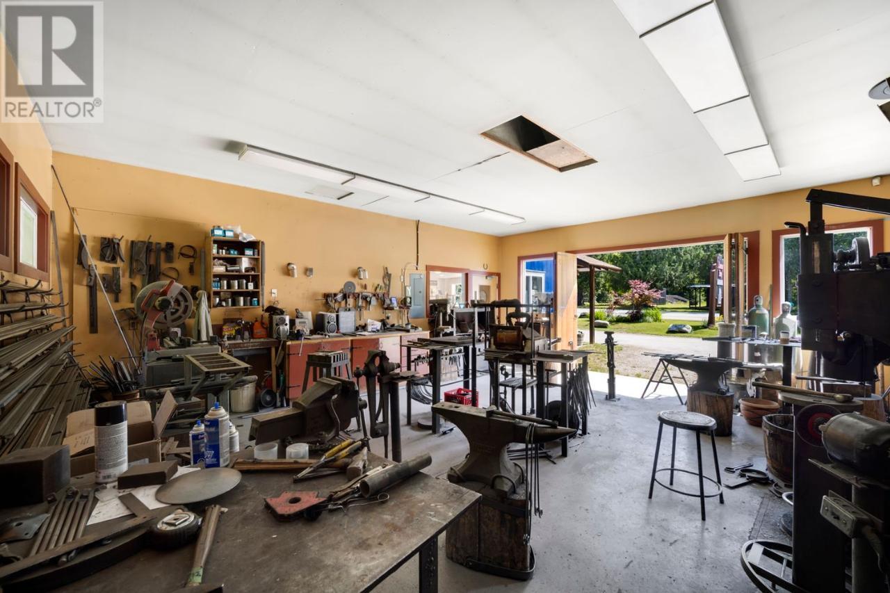 16095 3a Highway Property Photo 27