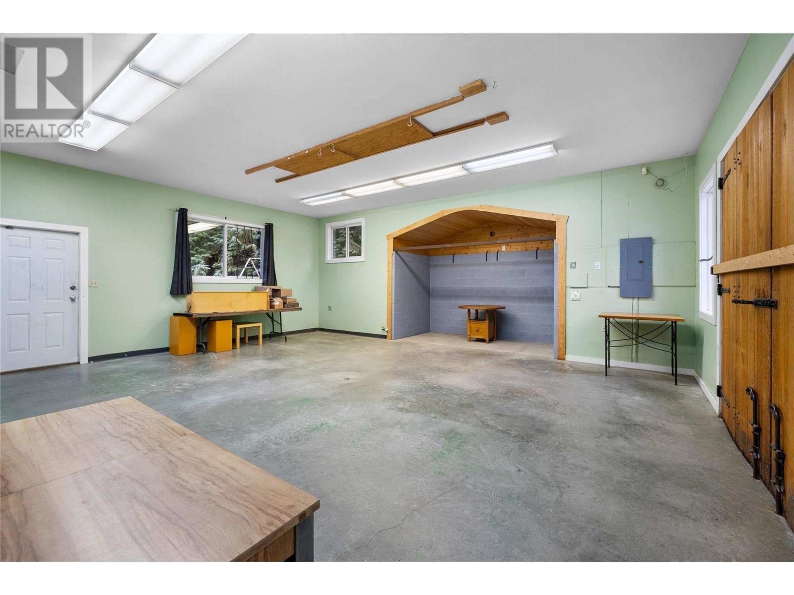 16095 3a Highway Property Photo 31