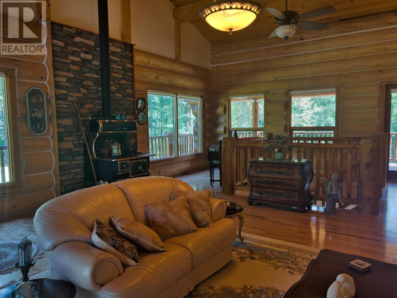 3775 Sylvester Road Property Photo 10