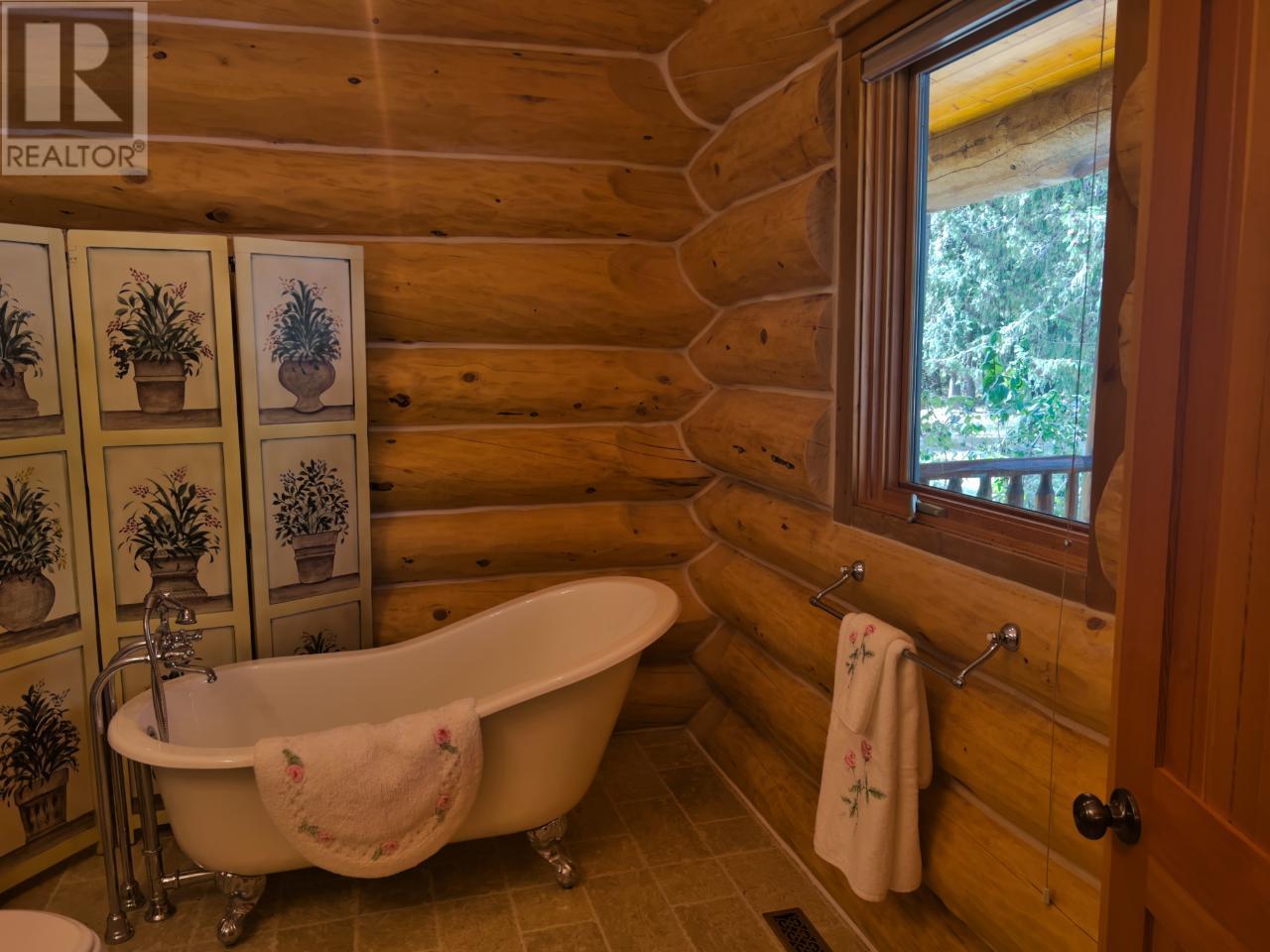 3775 Sylvester Road Property Photo 22