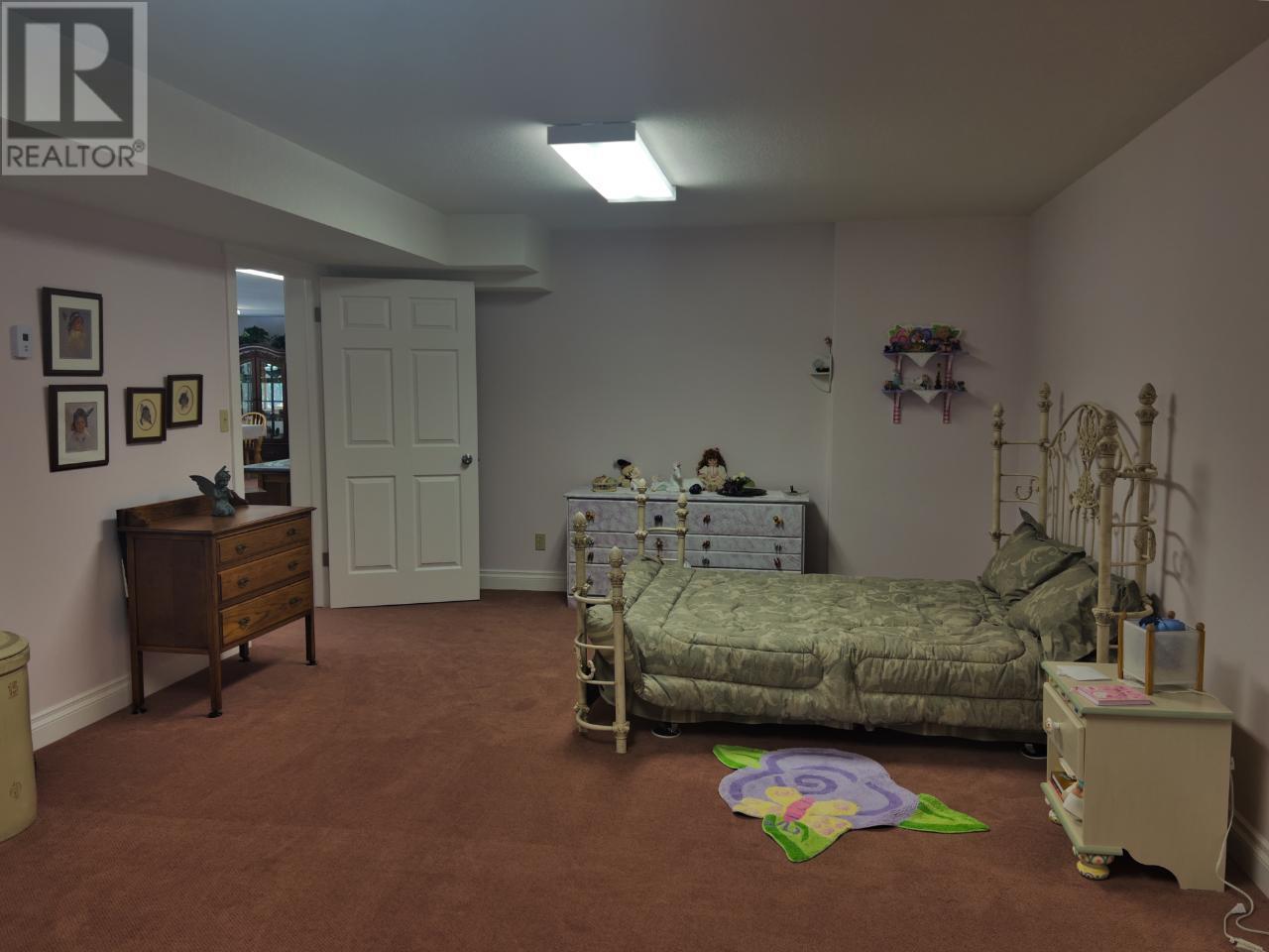 3775 Sylvester Road Property Photo 31