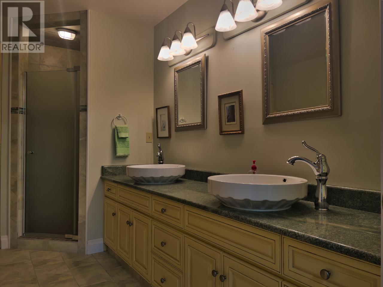 3775 Sylvester Road Property Photo 32