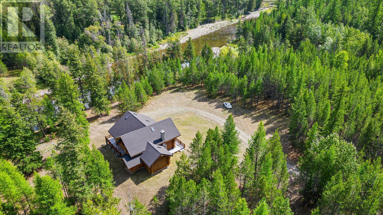 7602 95 Highway Property Photo 5