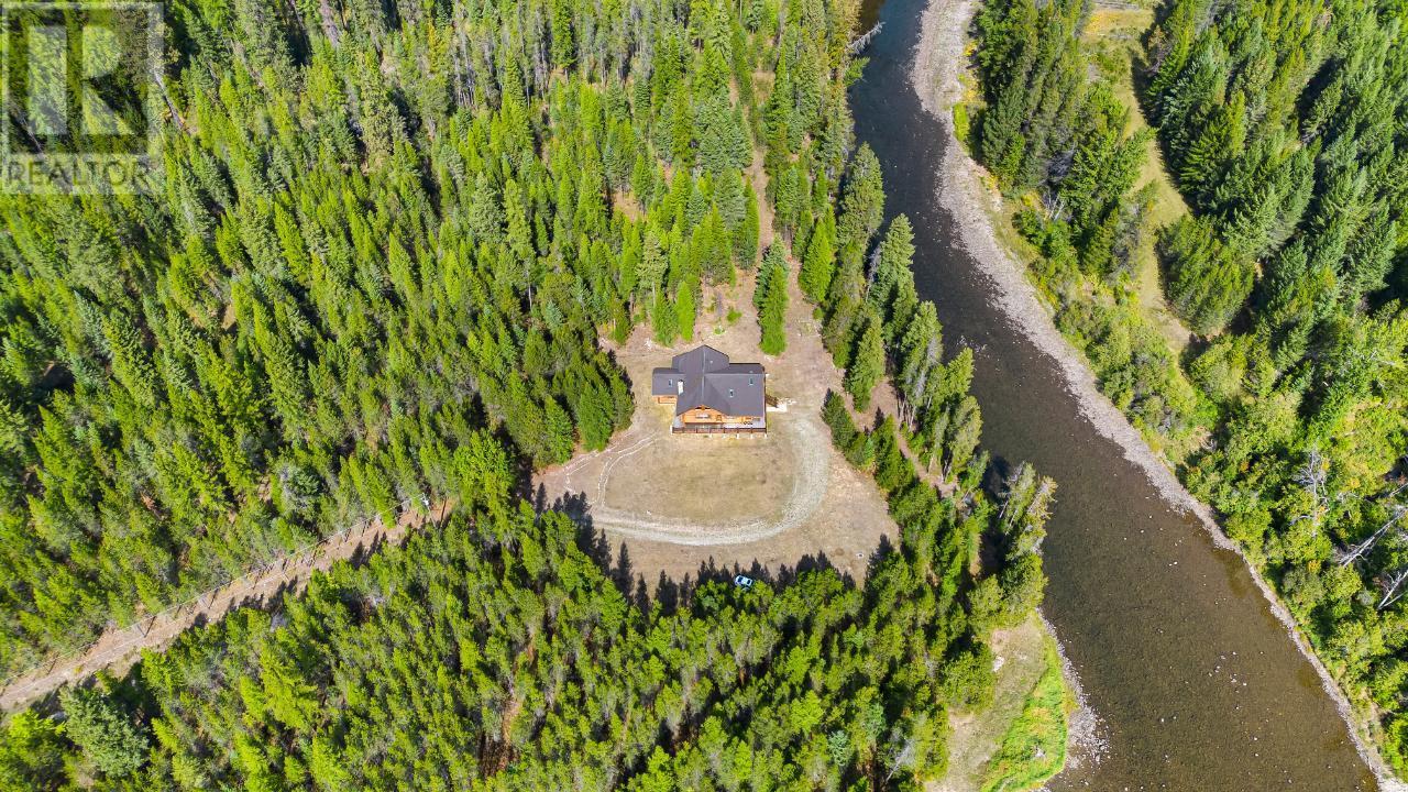 7602 95 Highway Property Photo 8