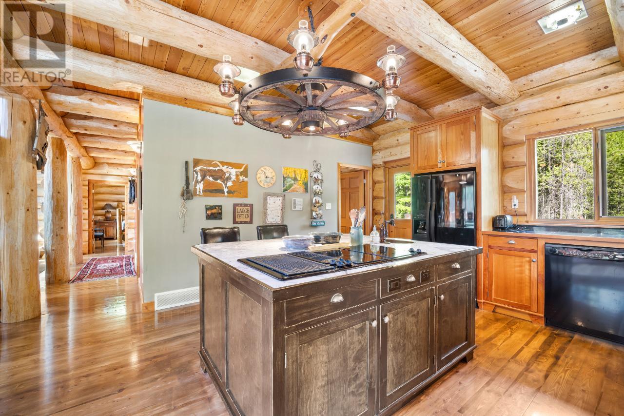 7602 95 Highway Property Photo 19