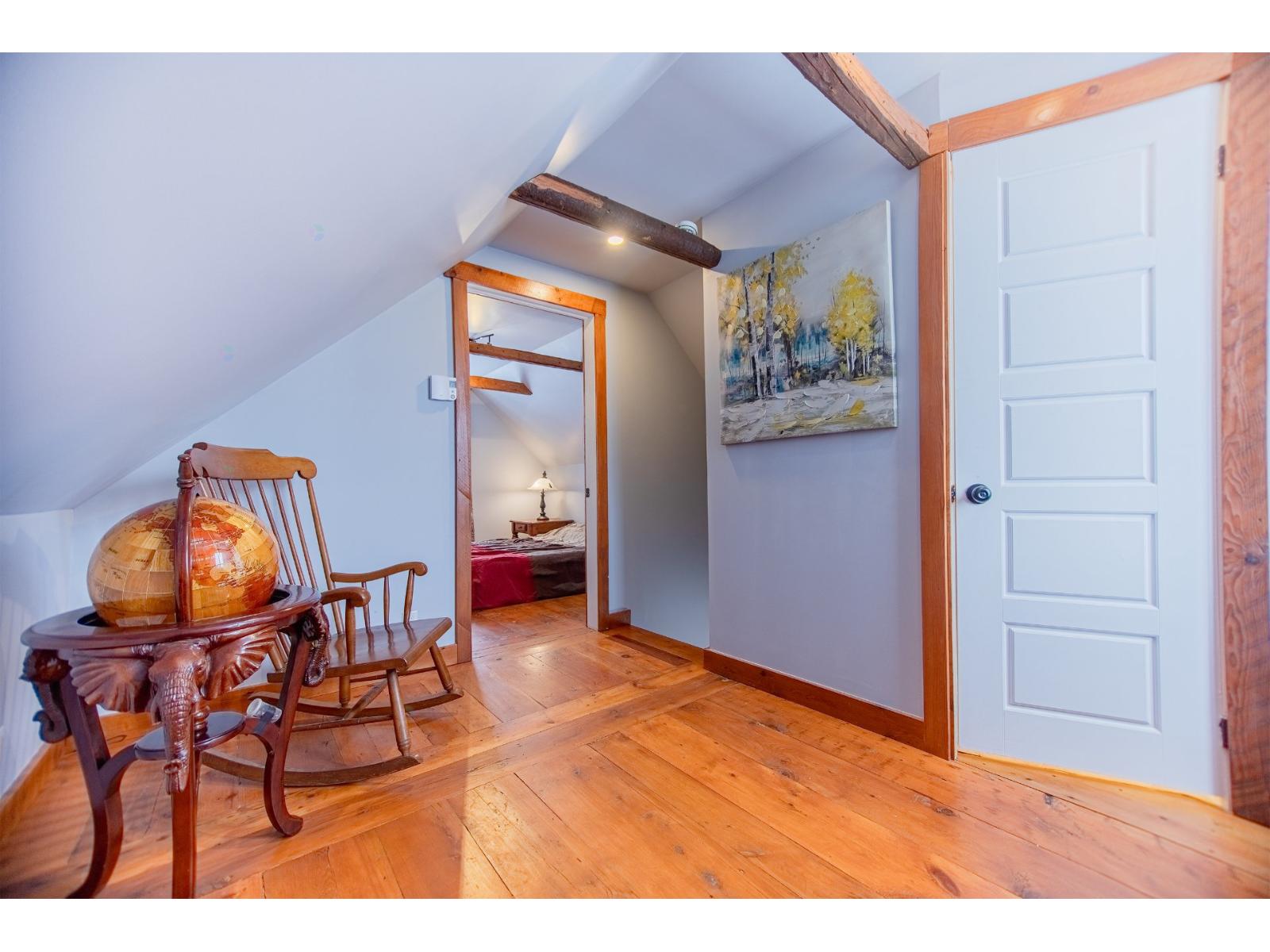 1050 4e Rang O. Property Photo 18