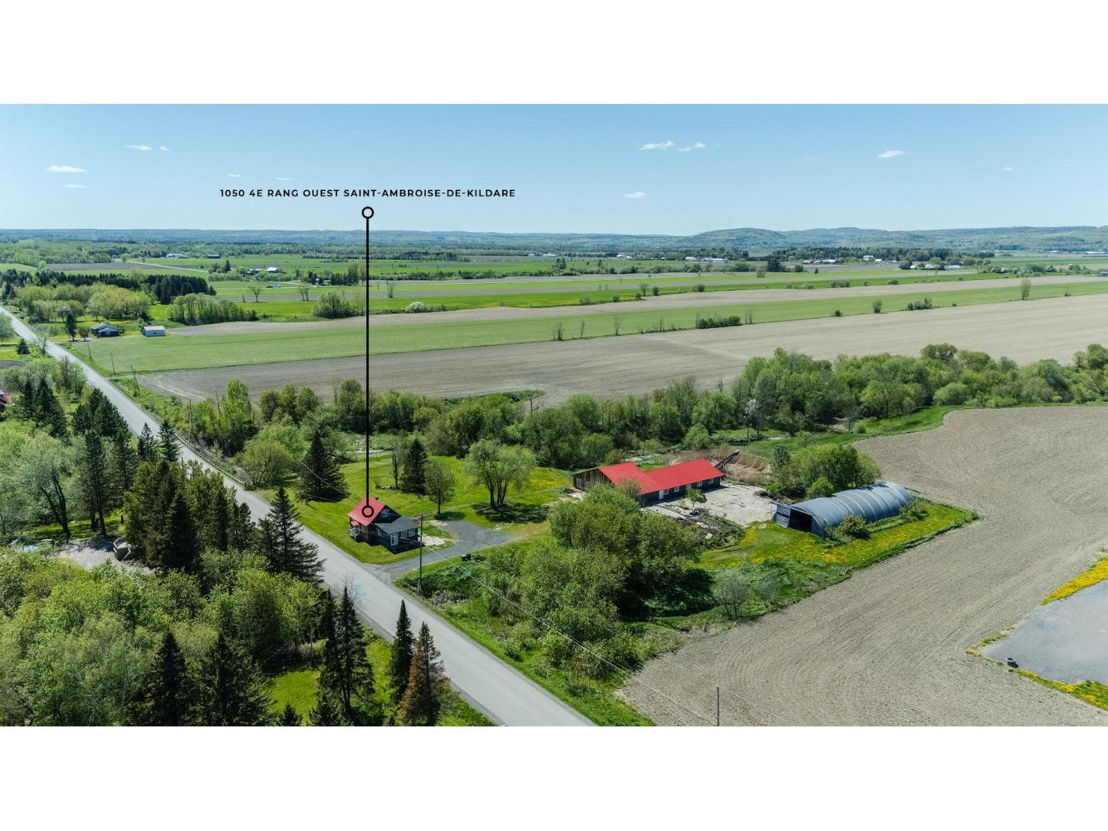 1050 4e Rang O. Property Photo 38