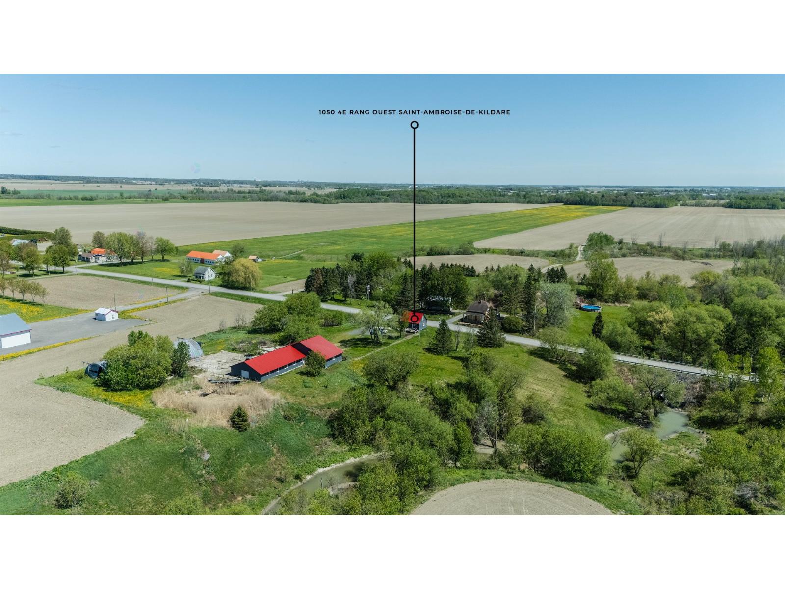 1050 4e Rang O. Property Photo 42