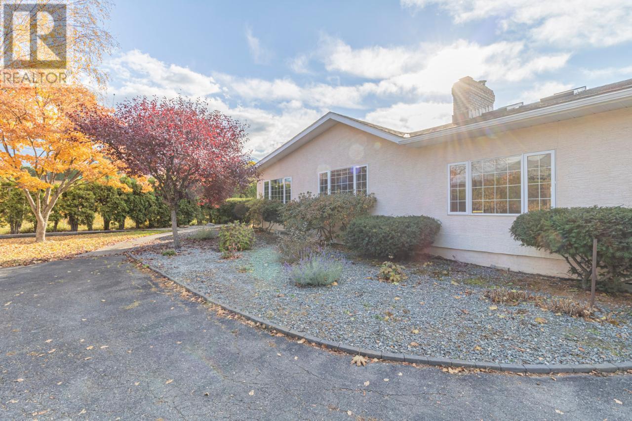 2819 Erickson Road Property Photo 14