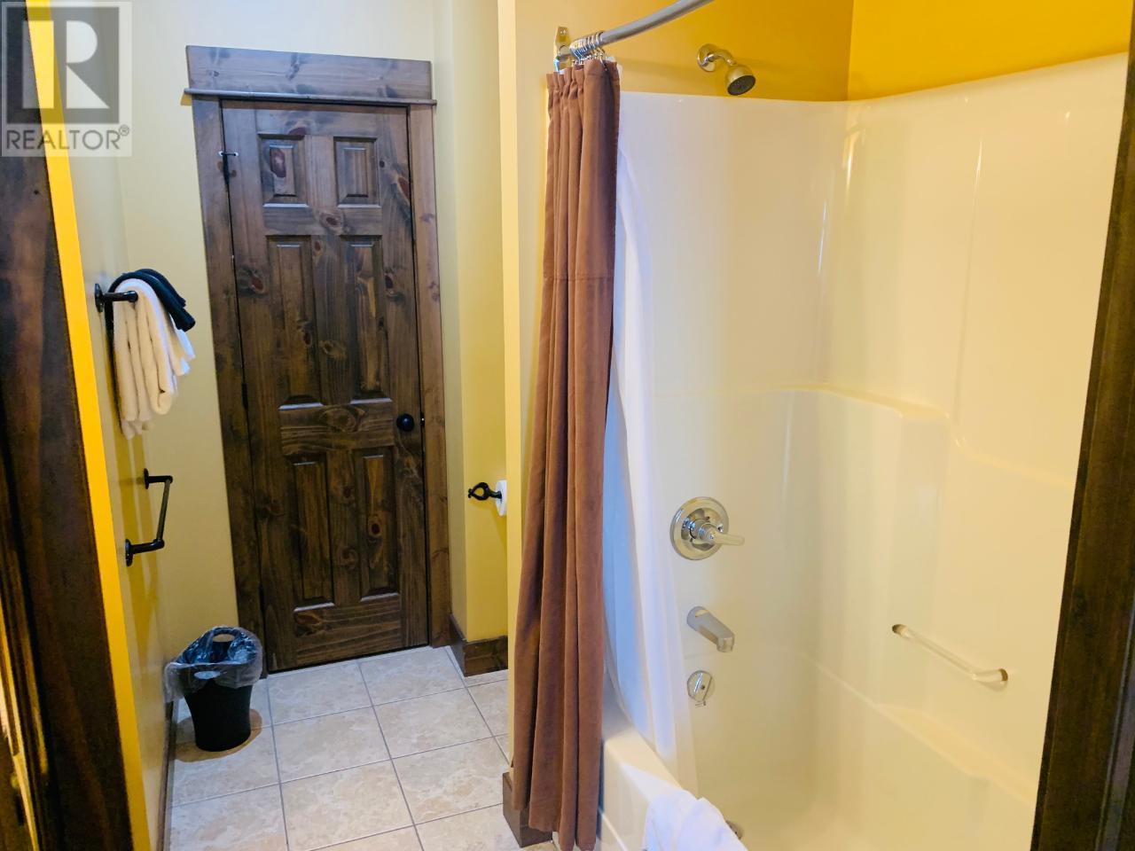 1351 Gerry Sorensen Way Unit# M4-a Property Photo 9