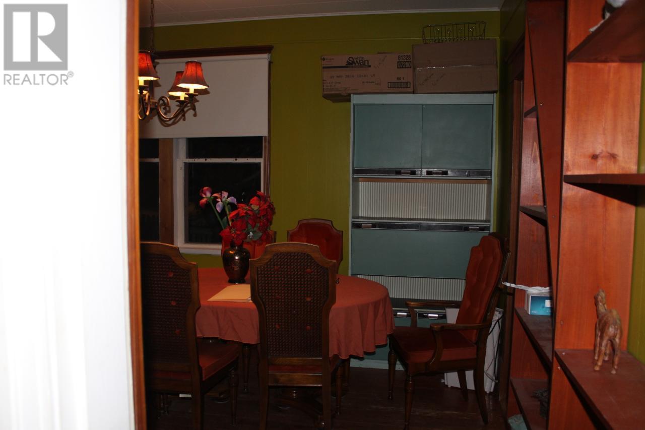 102 1st Avenue Property Photo 6