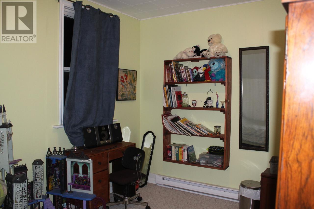 102 1st Avenue Property Photo 22