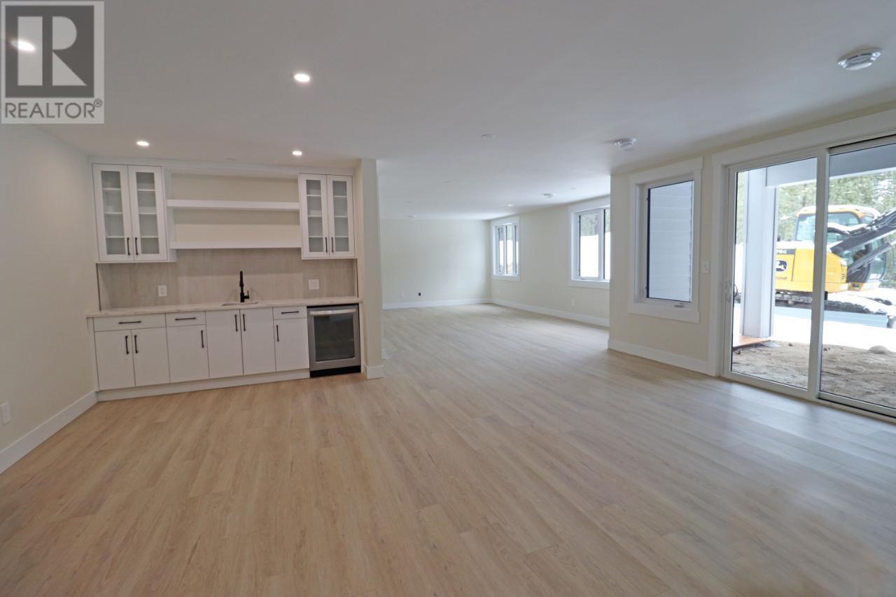 245 Prospect Drive Property Photo 32