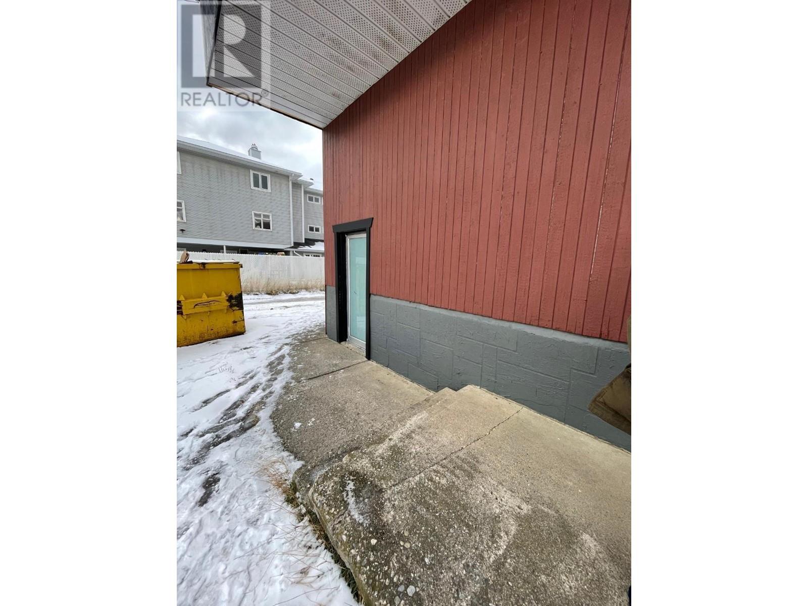 1221 7th Avenue Property Photo 2