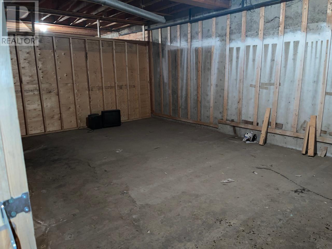 1221 7th Avenue Property Photo 12