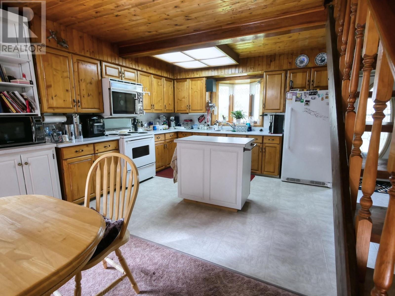 1365 Granary Road Property Photo 3