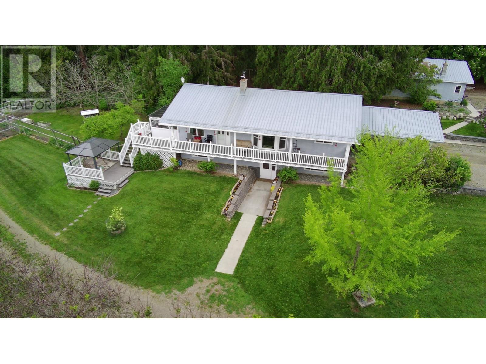 3635 Phillips Road Property Photo 1