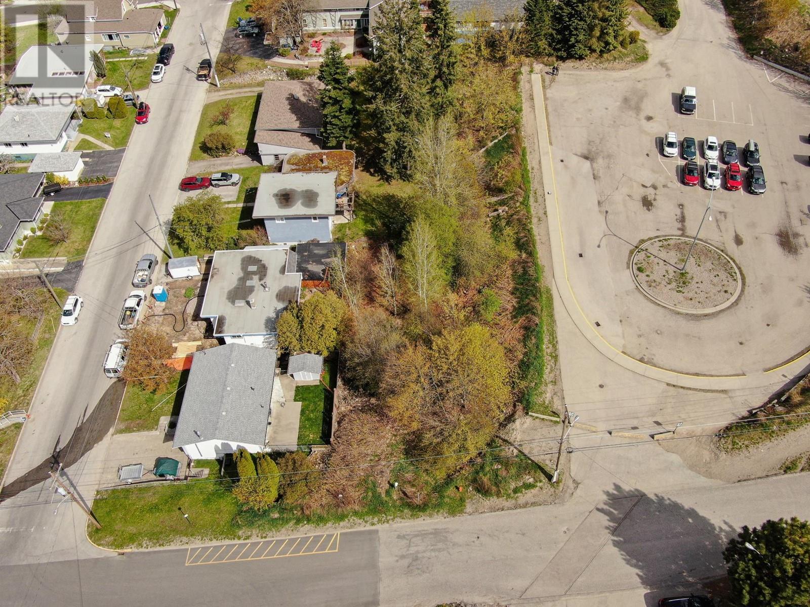1007 Cottonwood Street Property Photo 4