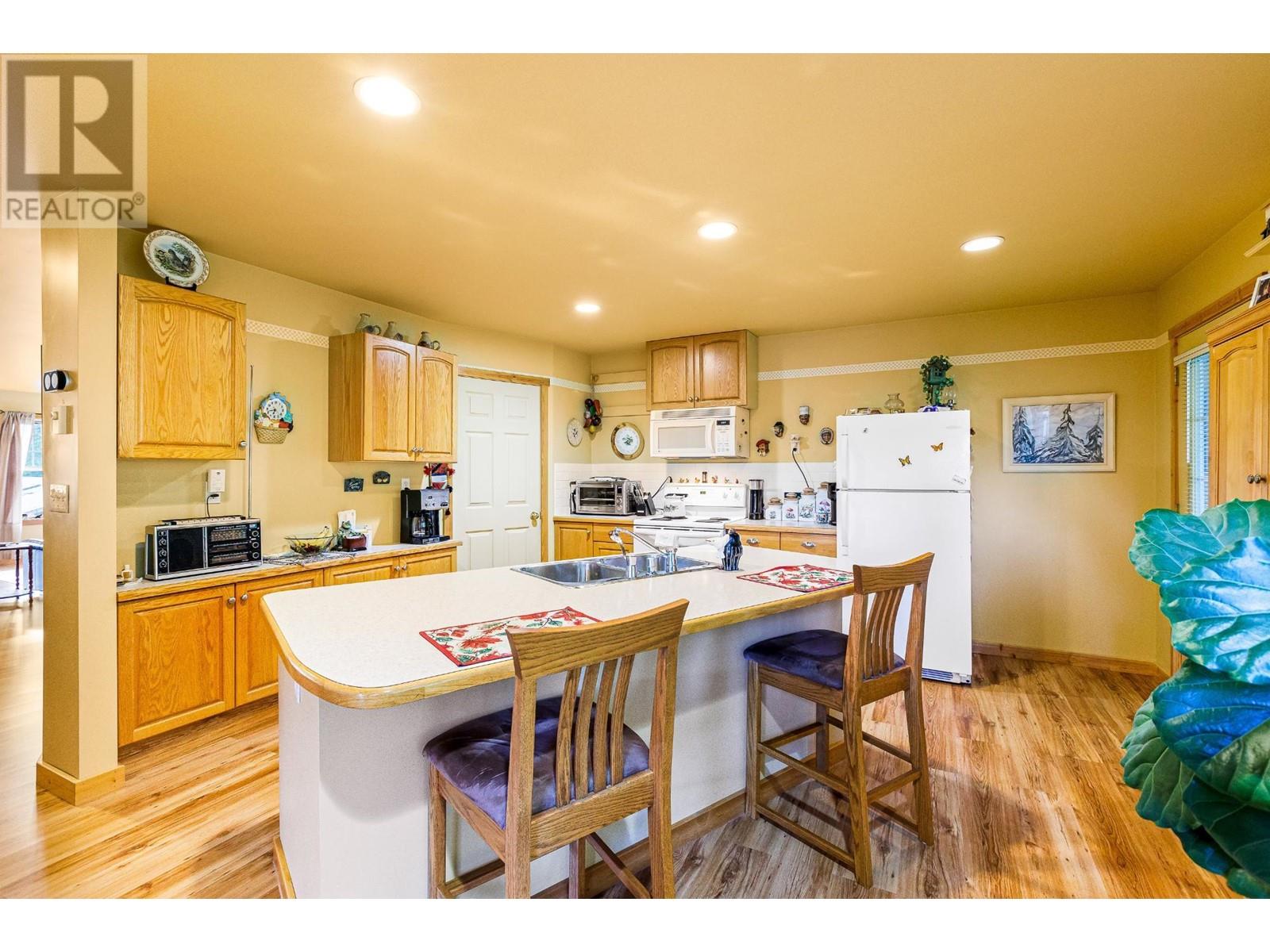 1420 Ainsworth Avenue Property Photo 31