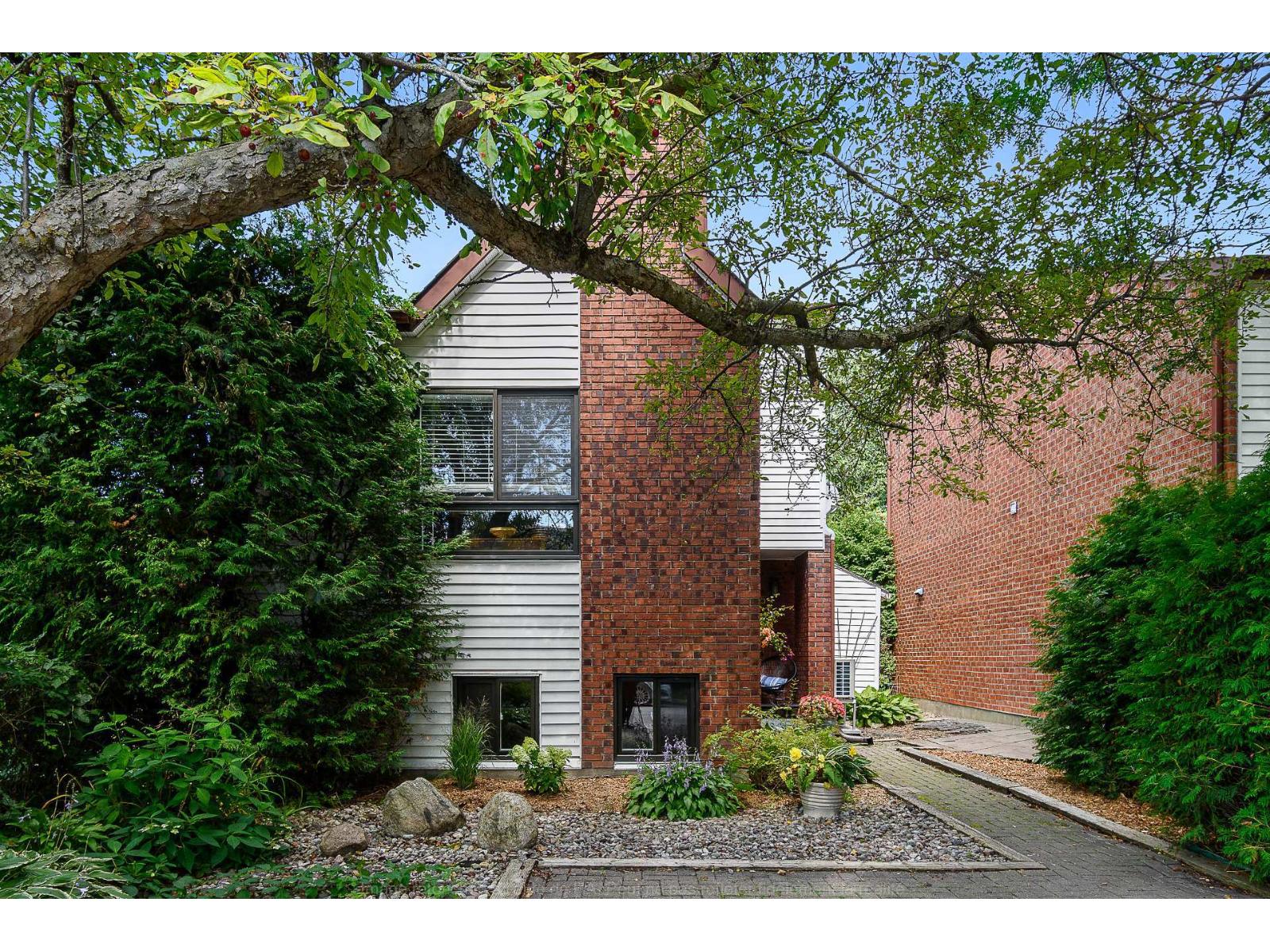 85 Rue Du Geai-bleu Property Photo 1