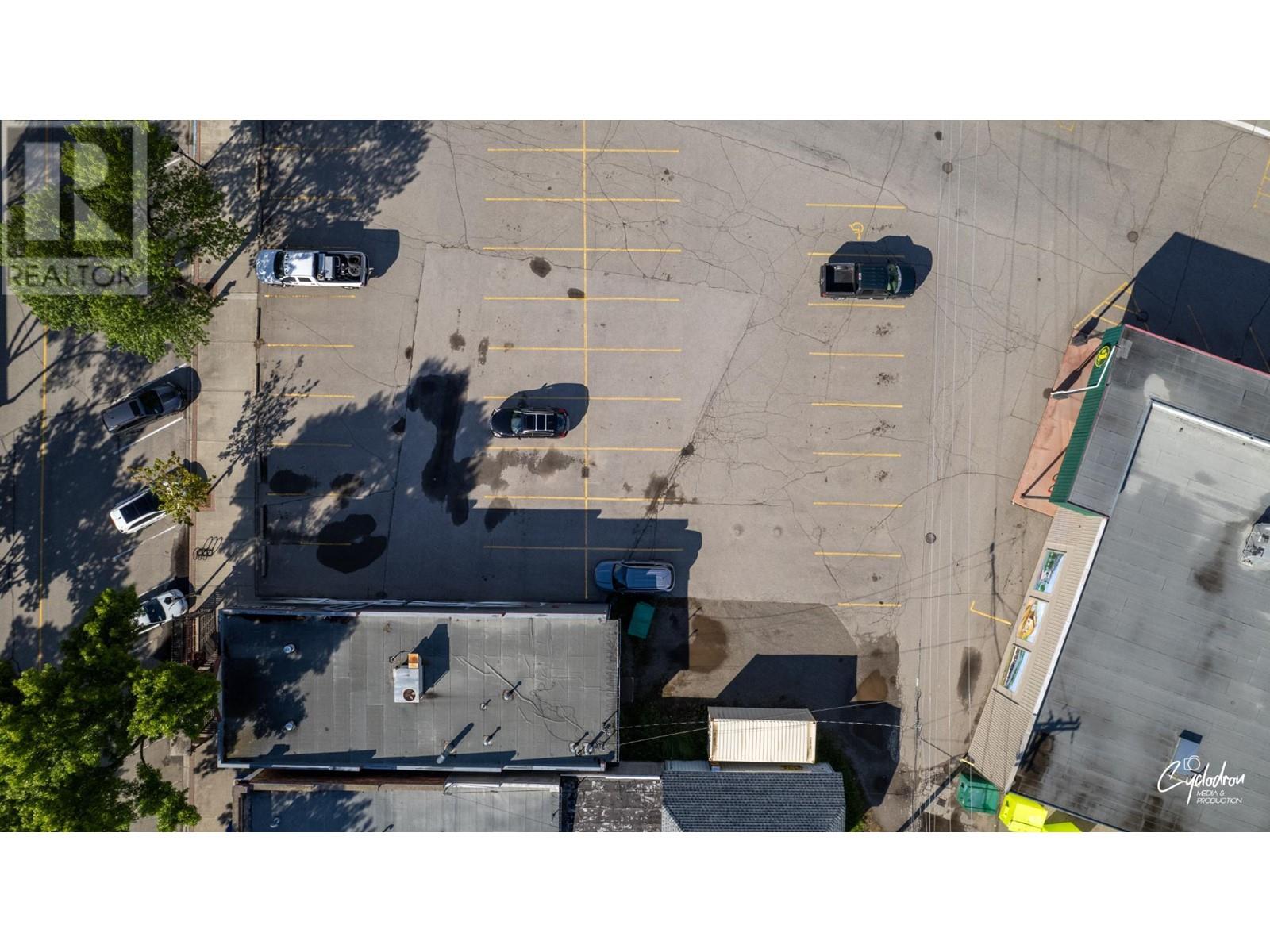 353 Market Avenue Property Photo 50
