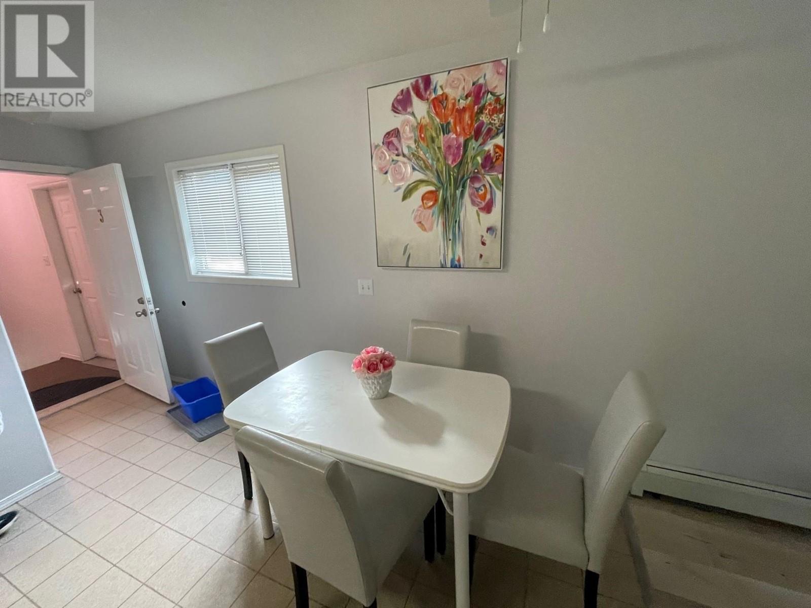 61 Kingsley Road Property Photo 45