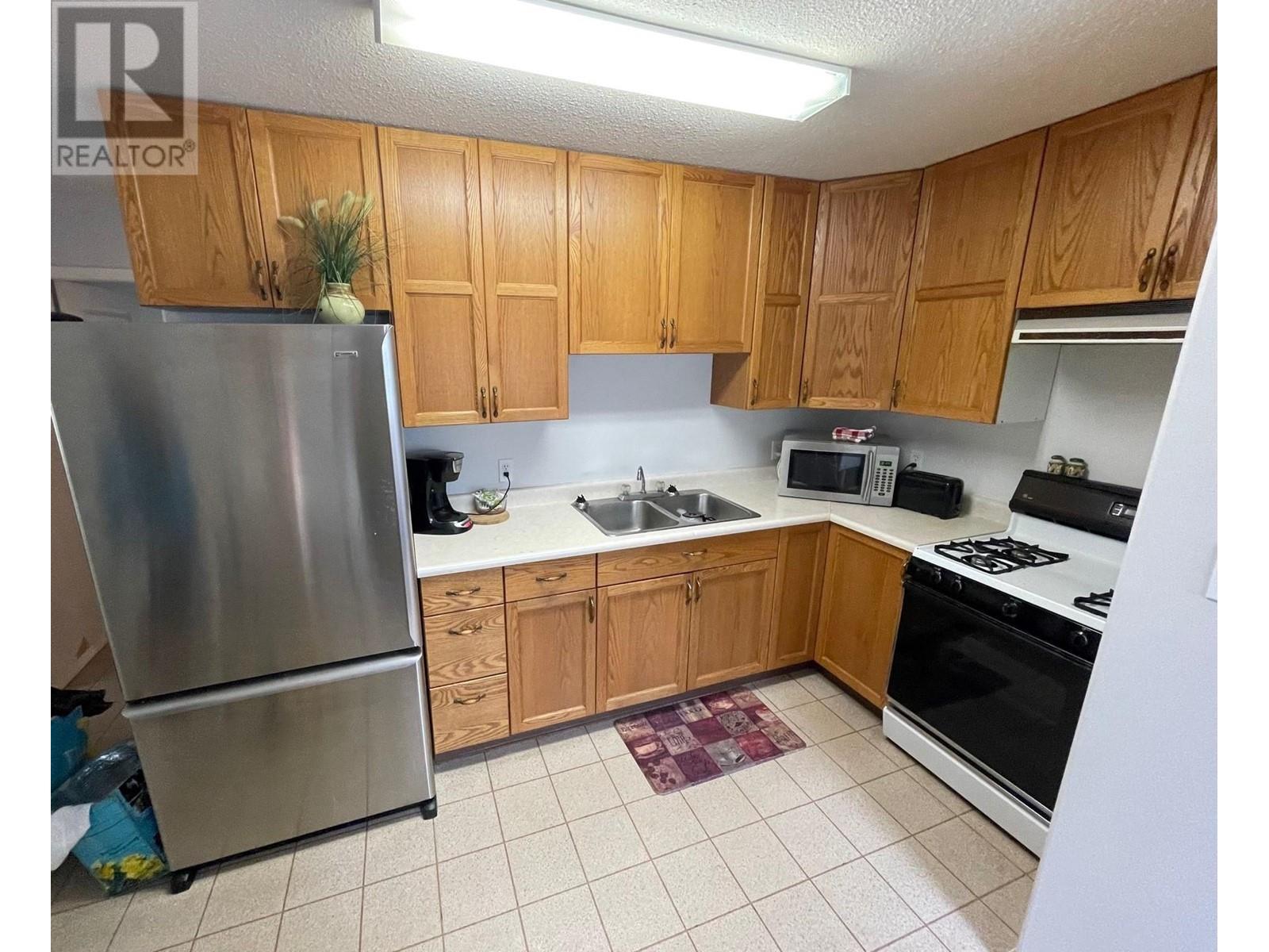 61 Kingsley Road Property Photo 46