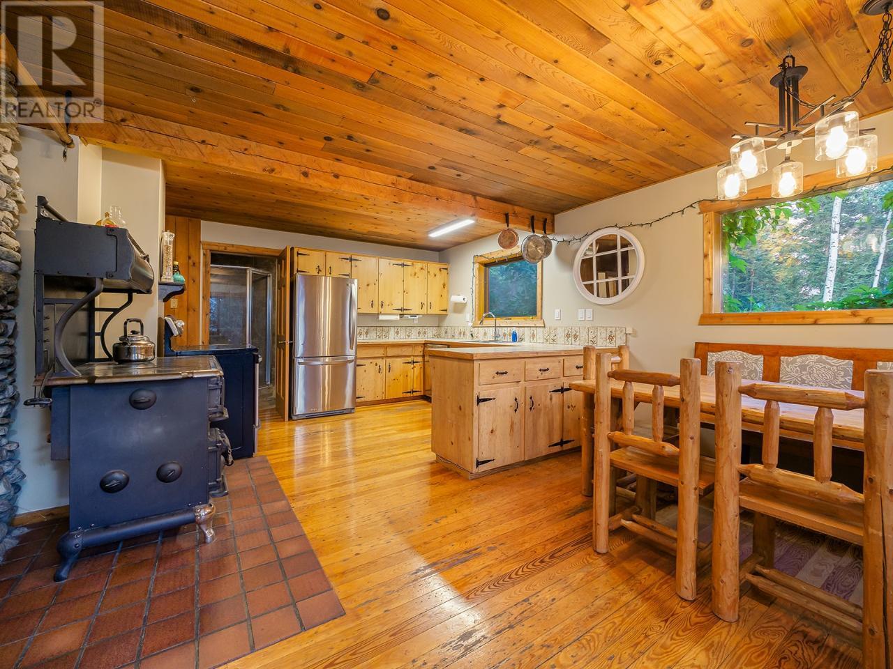 993 Oster Road Property Photo 23