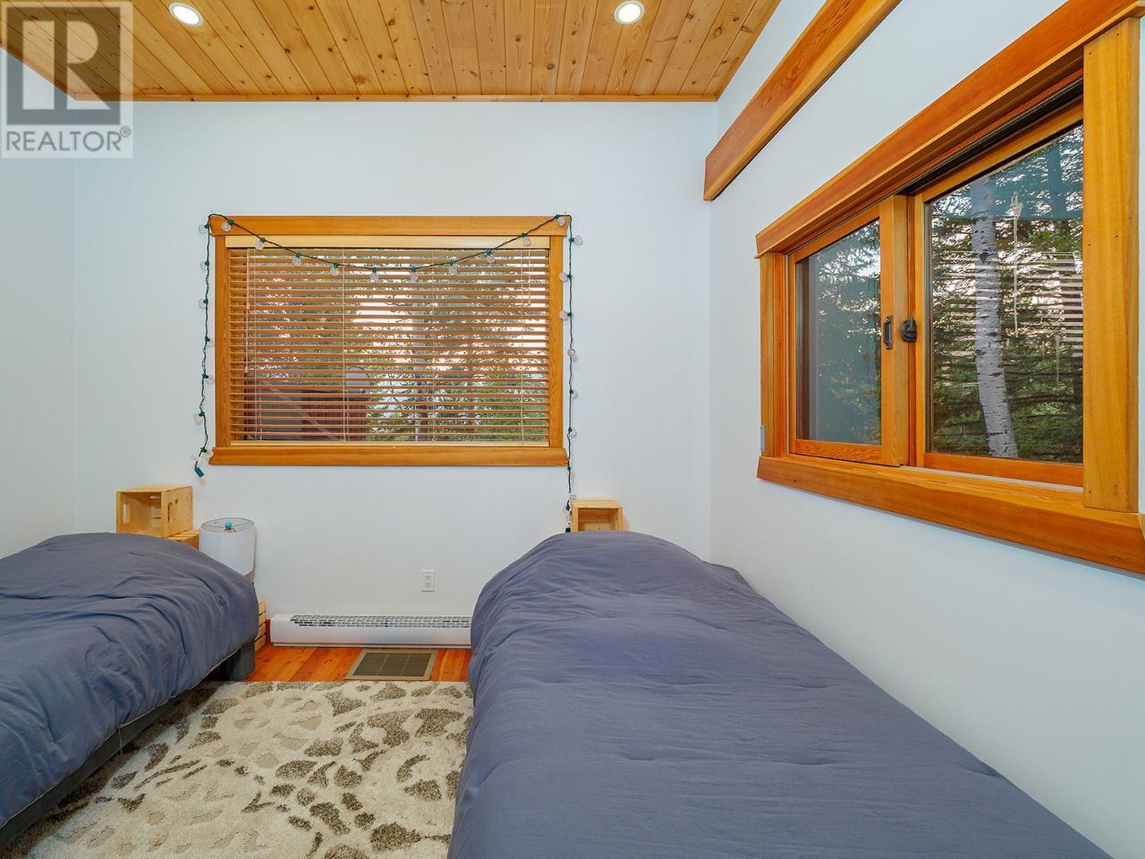 993 Oster Road Property Photo 30