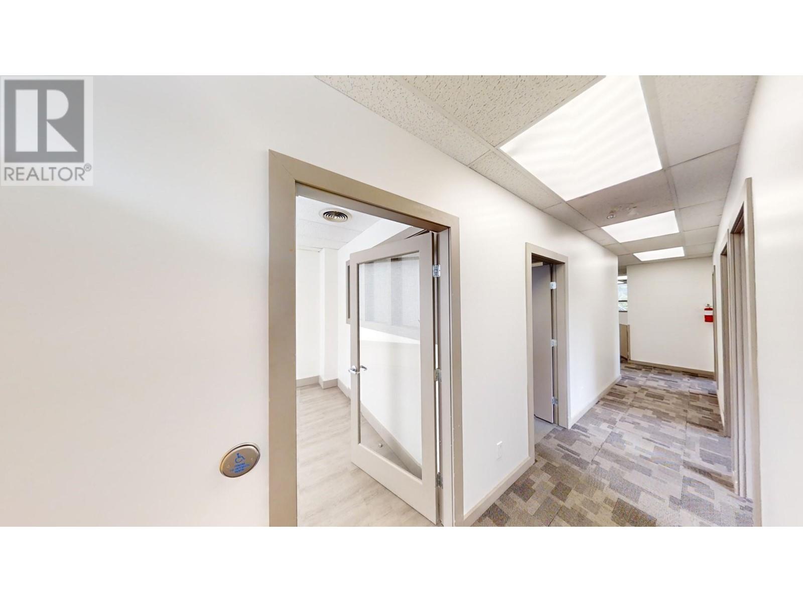 523 Vernon Street Property Photo 14
