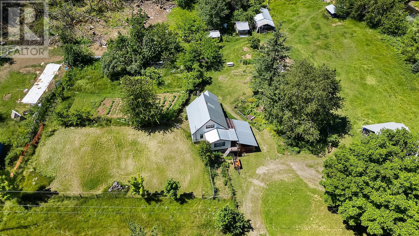 15781 Peters Road Property Photo 7