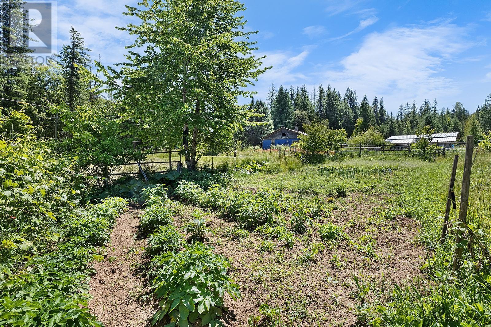 15781 Peters Road Property Photo 8