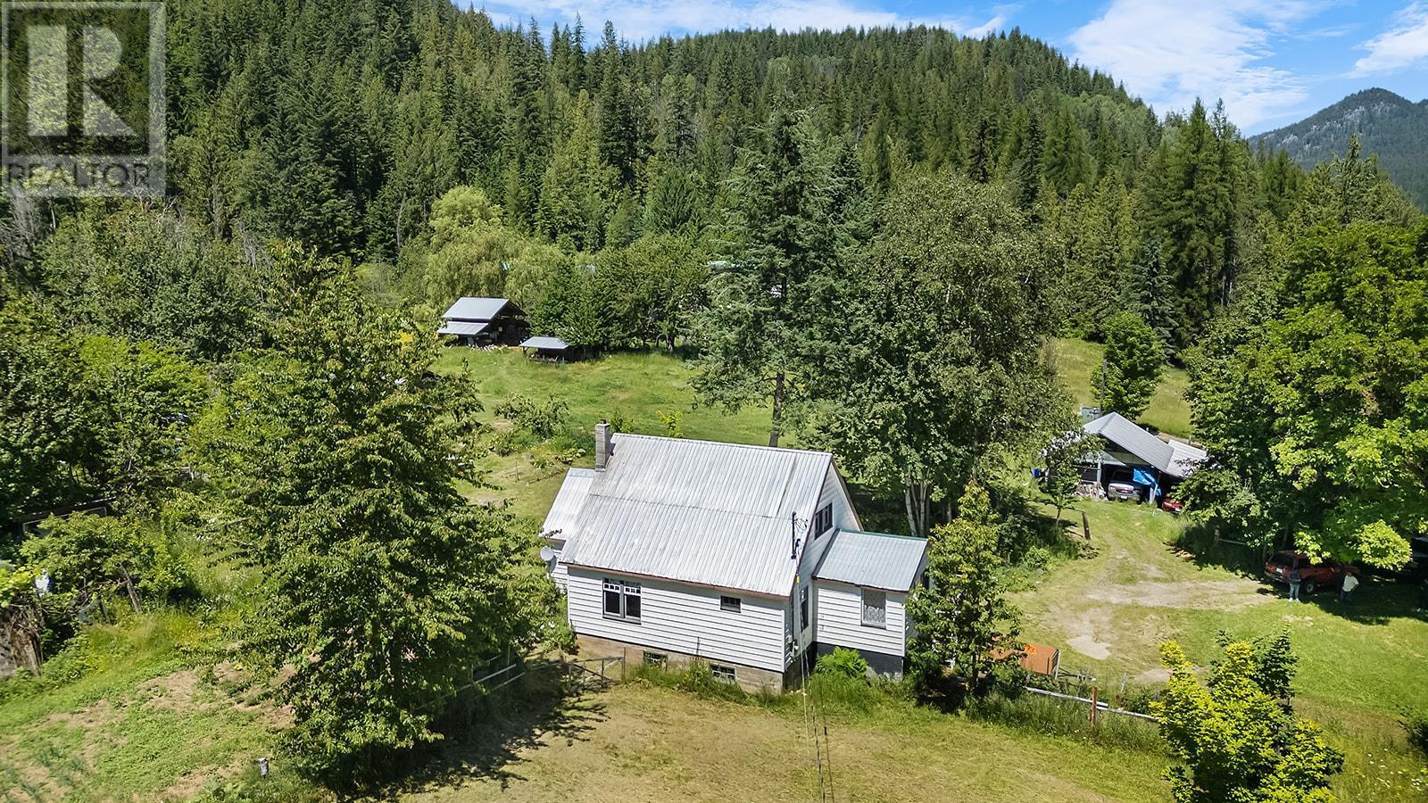 15781 Peters Road Property Photo 9