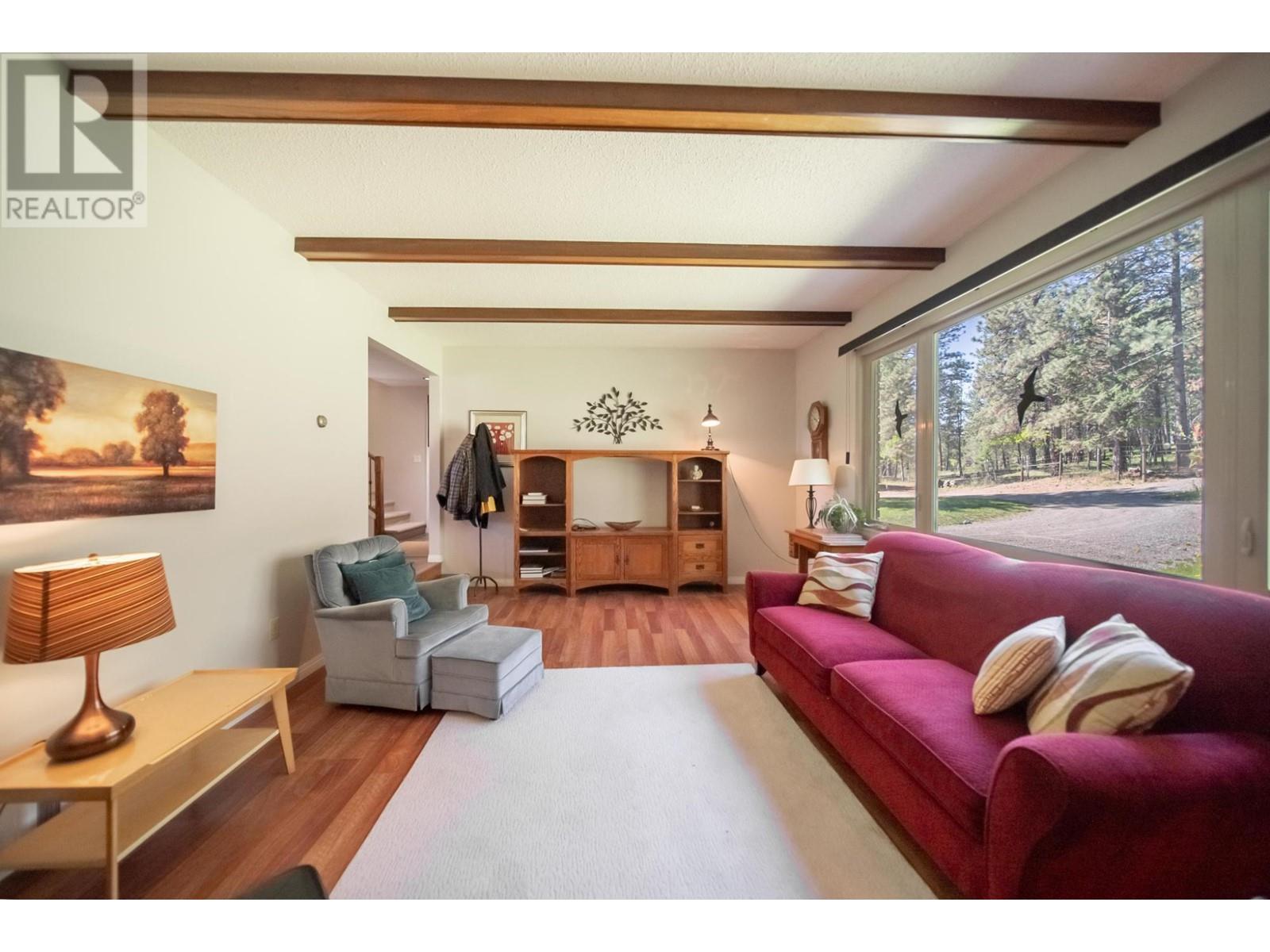 380 Ivy Road Property Photo 10