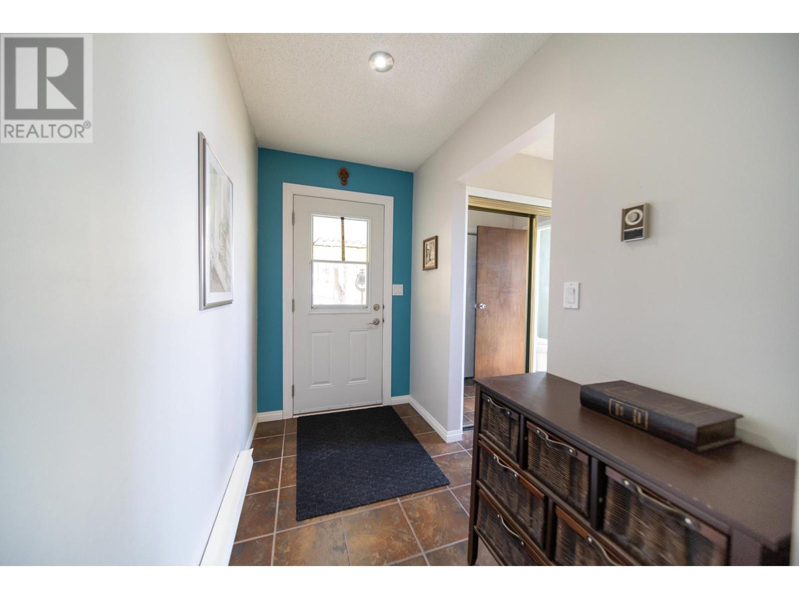 380 Ivy Road Property Photo 12