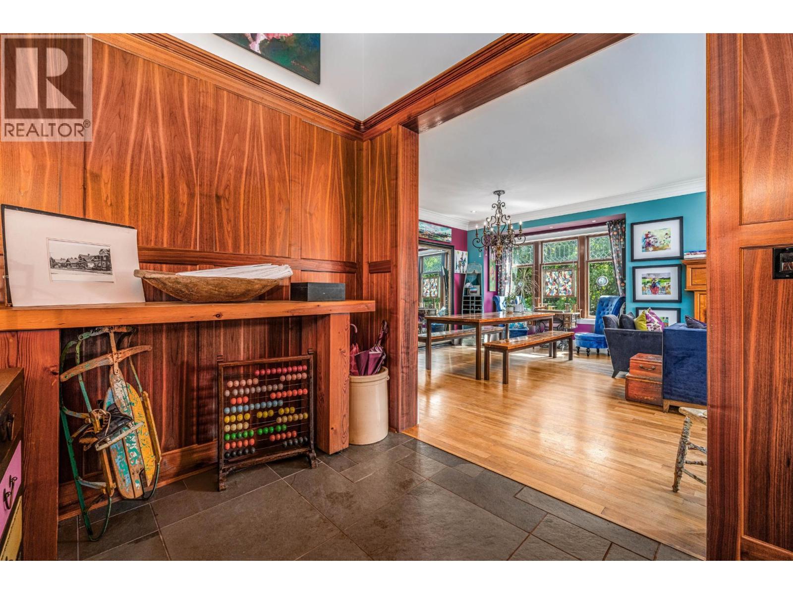 622 5th Avenue Property Photo 10