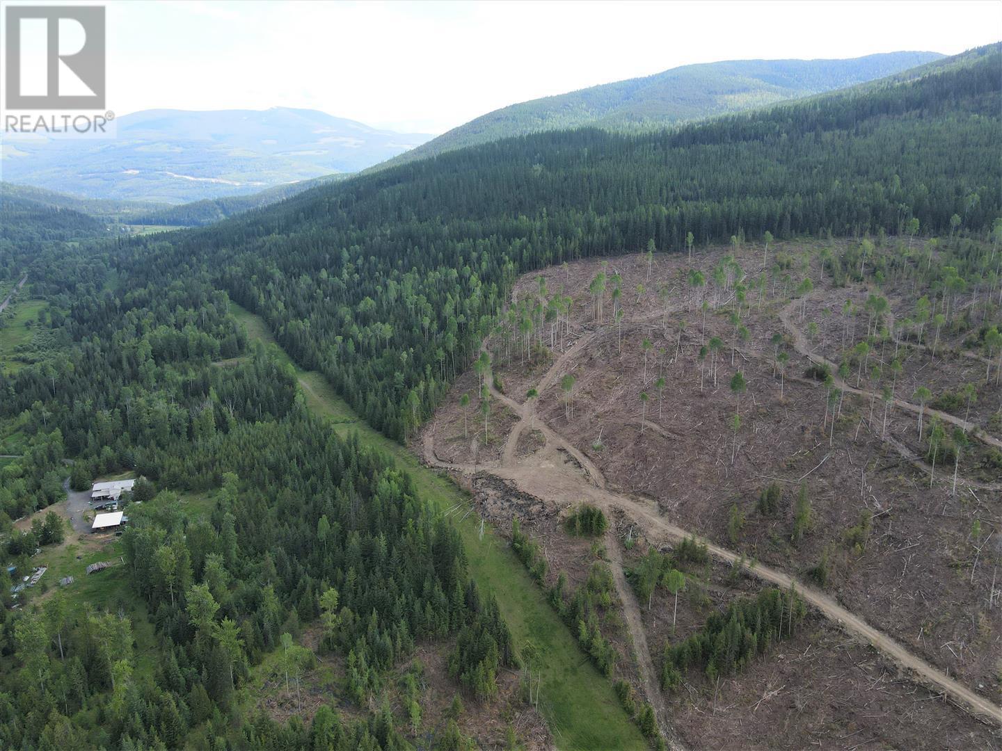 9468 3 Highway Property Photo 3