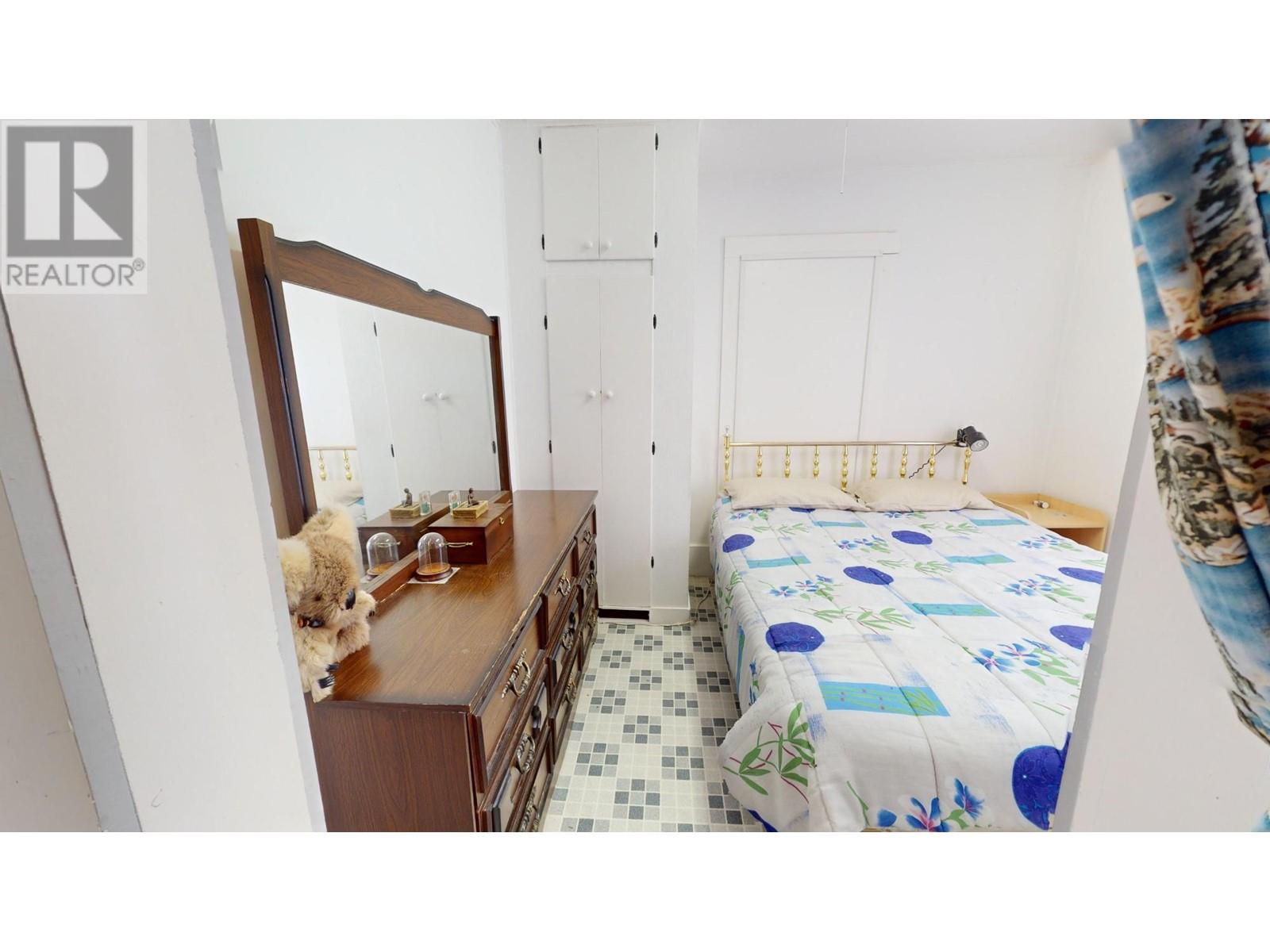 38 12th S Avenue Property Photo 23